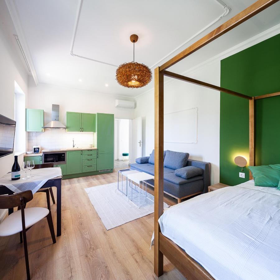 Zachar Apartman Sopron Bagian luar foto