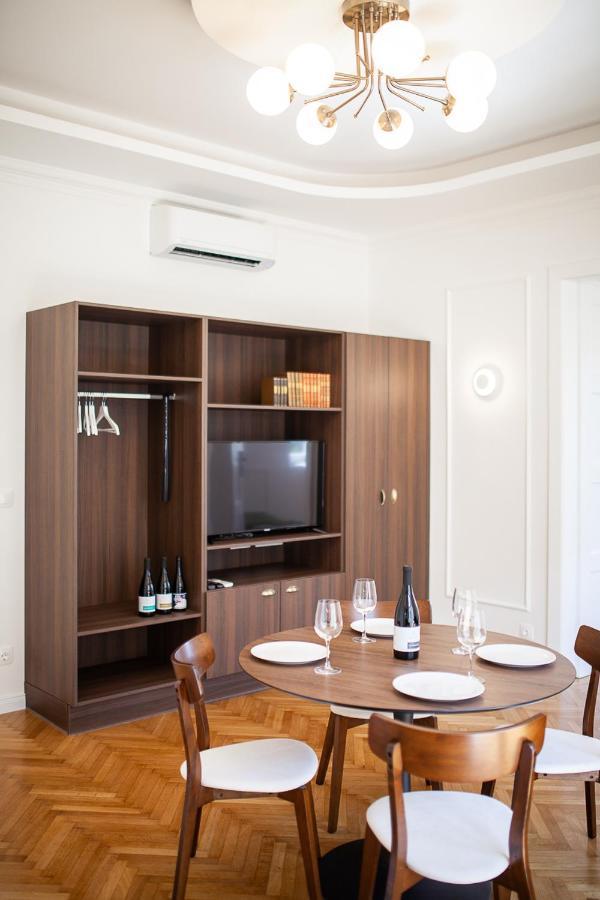 Zachar Apartman Sopron Bagian luar foto
